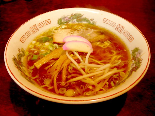 レストラン三日月
