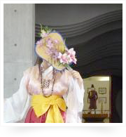因幡万葉歴史館で万葉衣装試着体験 / とてもきれいな衣装で、楽しかったです。