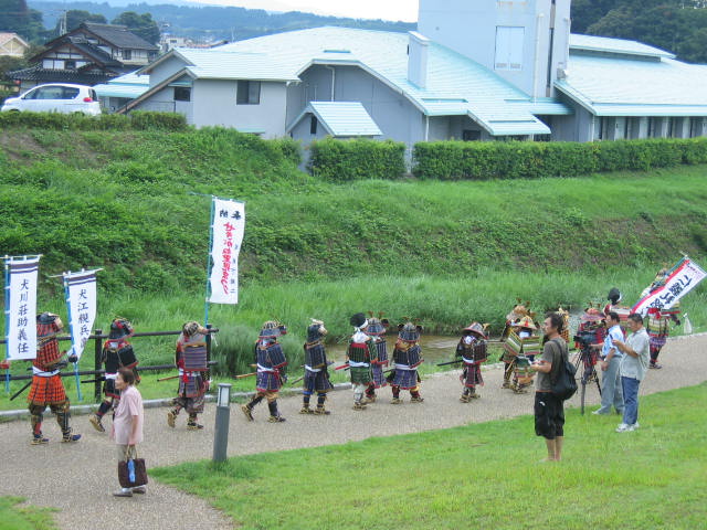 里見時代行列（湯命館周辺にて）