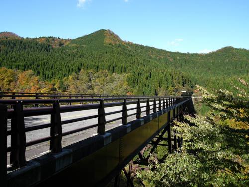 東大山大橋