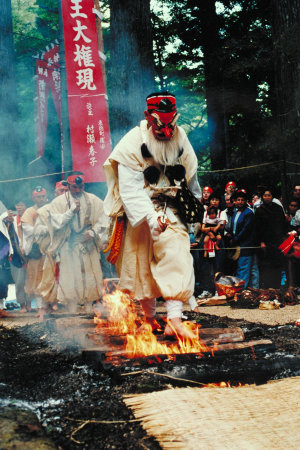 三徳山炎の祭典