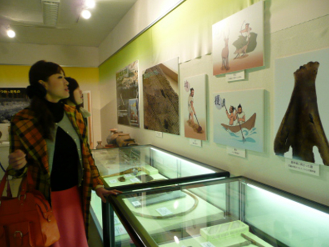 青谷上寺地遺跡展示館