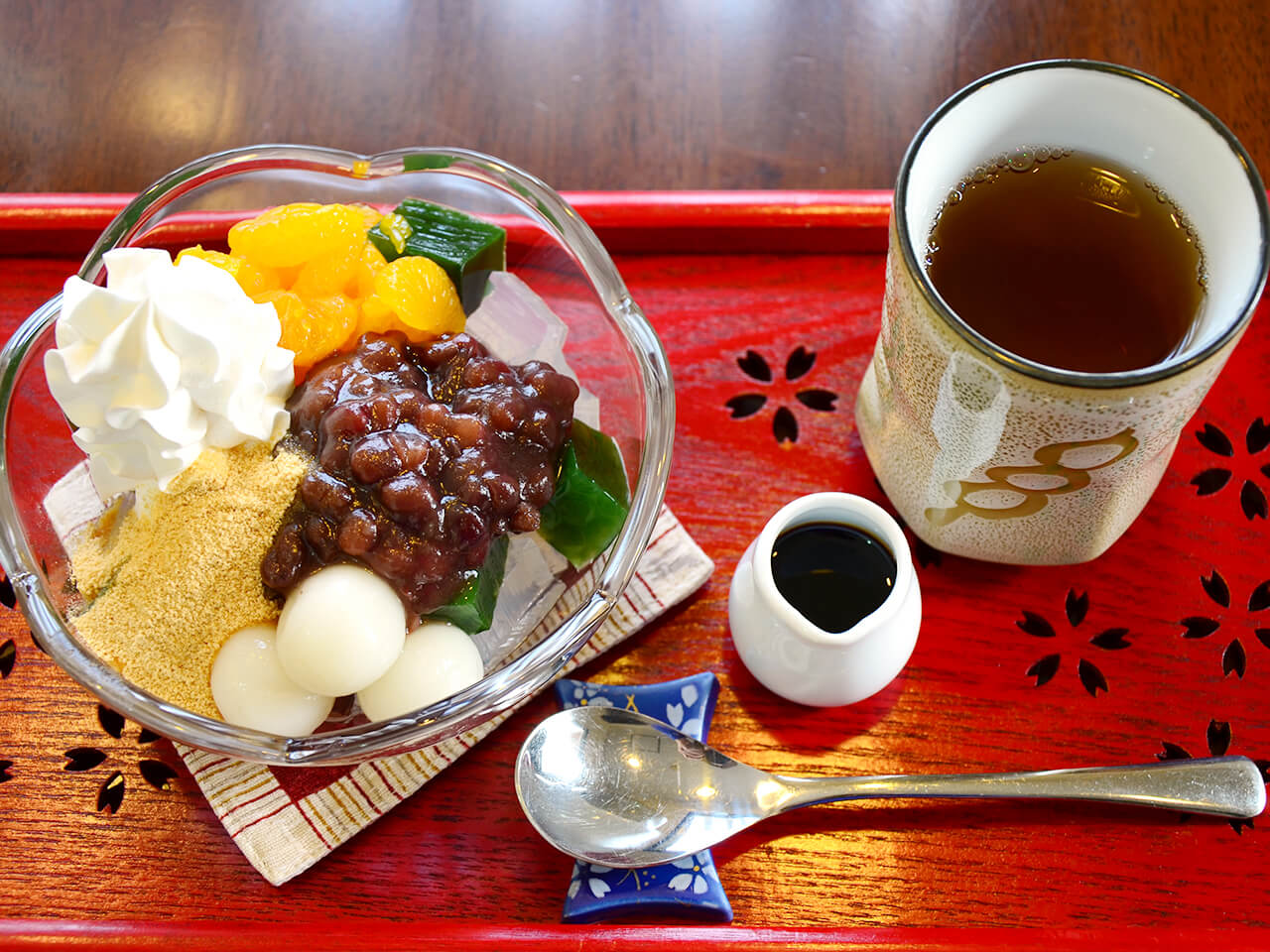 石谷精華堂本店