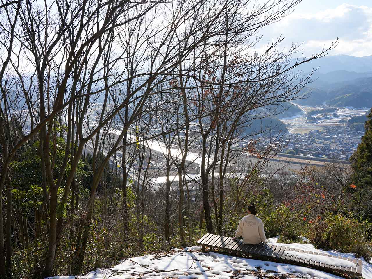 霊石山・御子岩