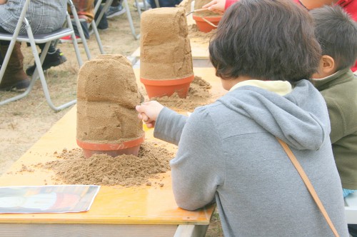 ミニ砂像つくり